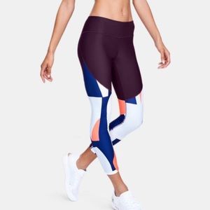Under armor vanish printed cropped pants